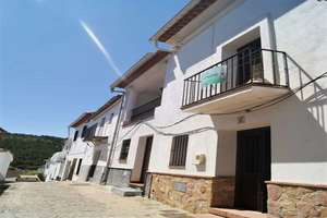 House for sale in Valdelarco, Huelva. 